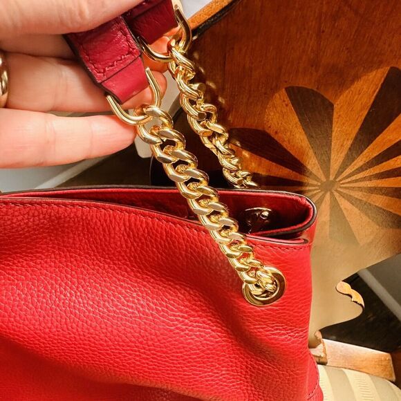 New without tag Michael Kors Fuschia Leather Gold Chain Purse Handbag - Picture 2 of 9